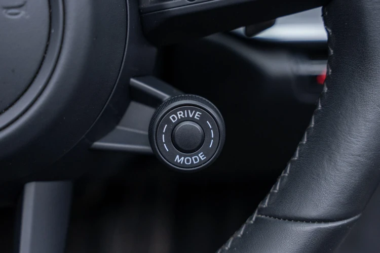 Vehicle Image 36
