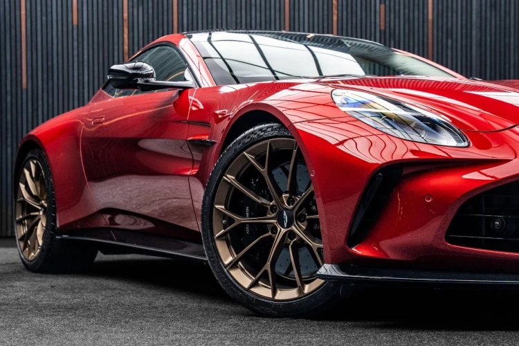 Vehicle Image 7