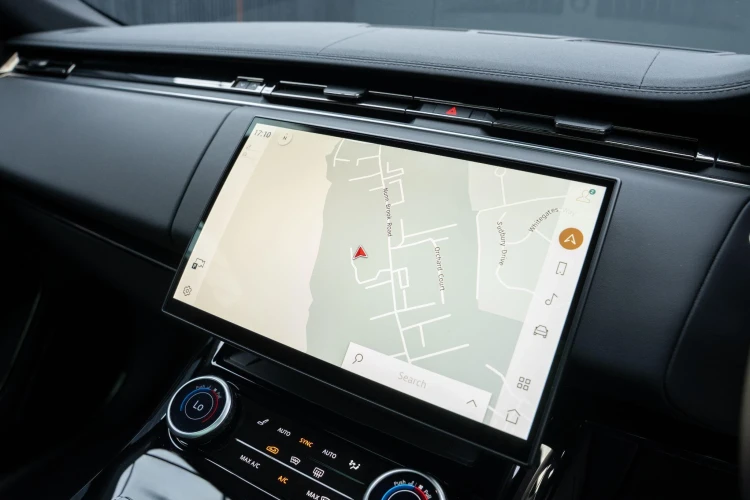 Vehicle Image 8