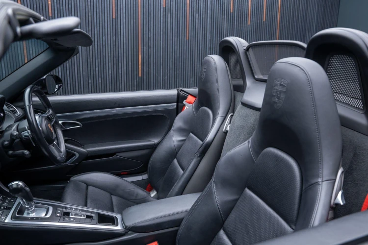 Vehicle Image 45