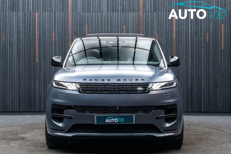 Vehicle Image 9
