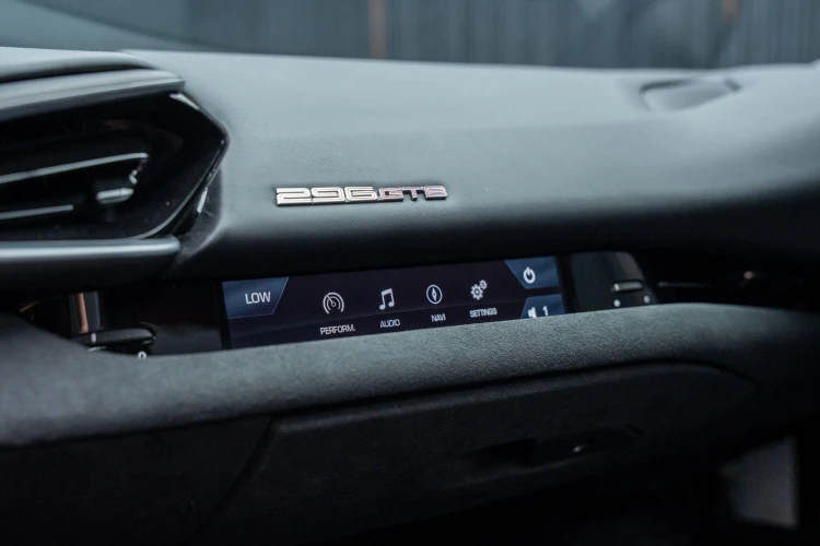 Vehicle Image 41