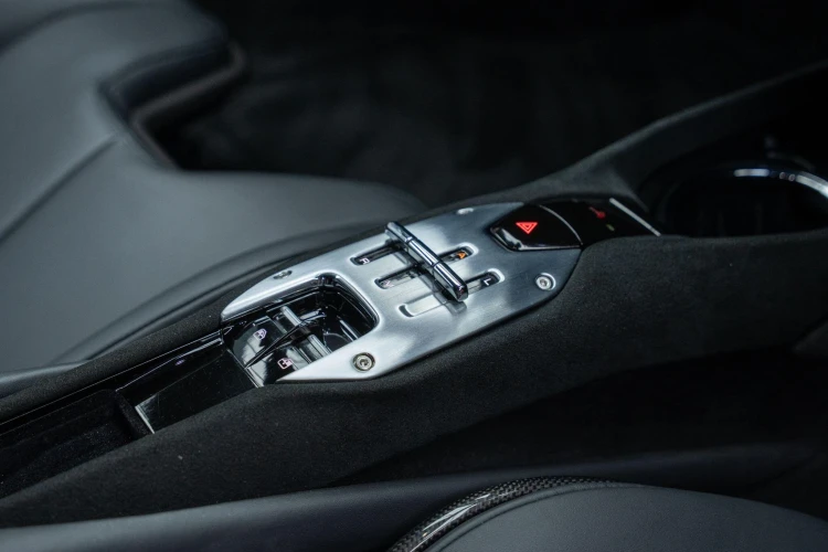 Vehicle Image 46