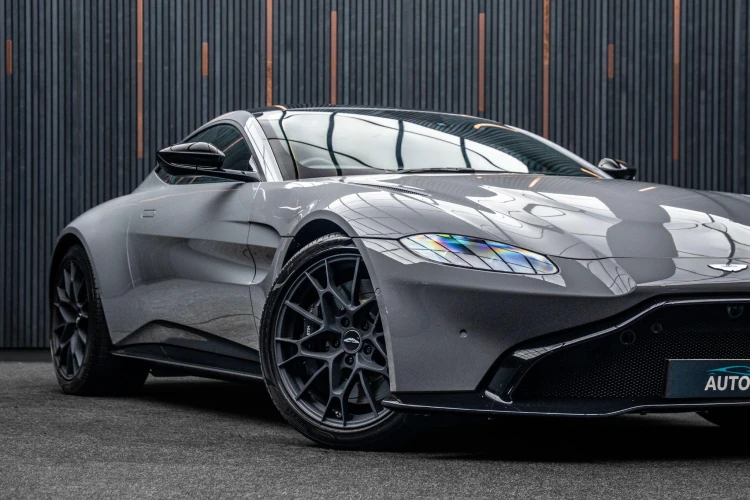 Vehicle Image 7