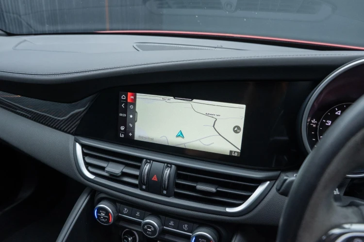Vehicle Image 10