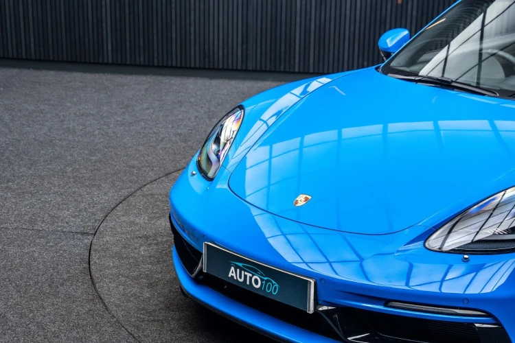 Vehicle Image 23
