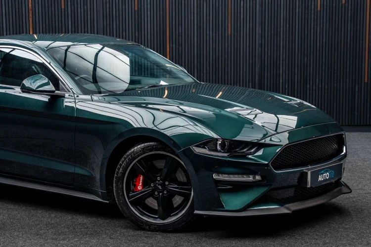 Vehicle Image 9