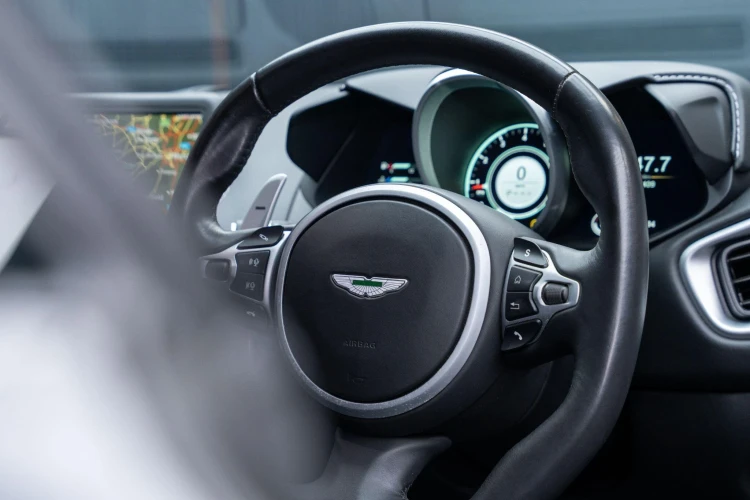 Vehicle Image 37