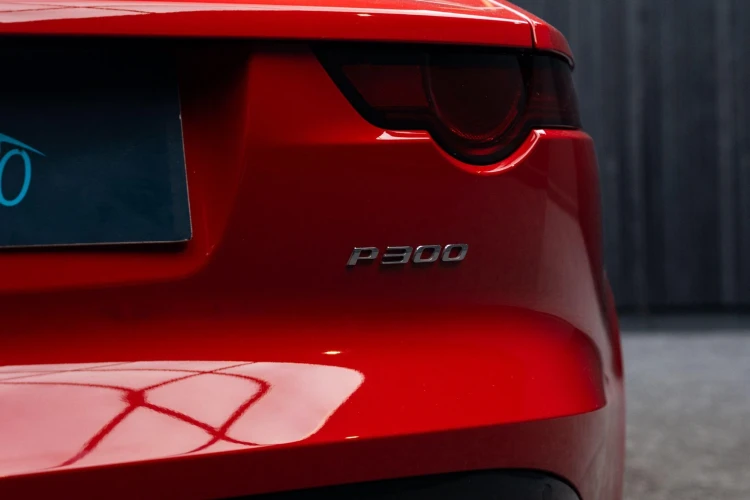 Vehicle Image 31