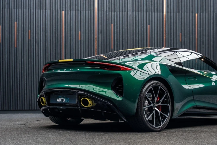 Vehicle Image 21