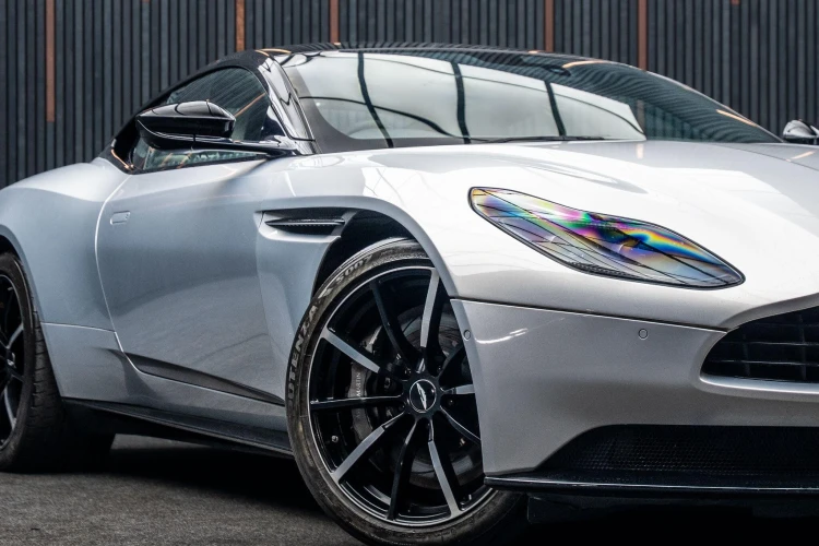 Vehicle Image 7
