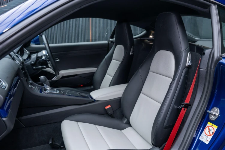 Vehicle Image 31
