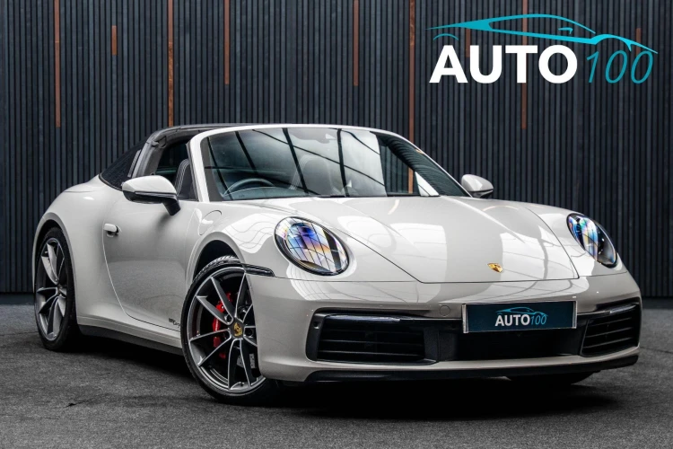 Porsche 911 Listing Image