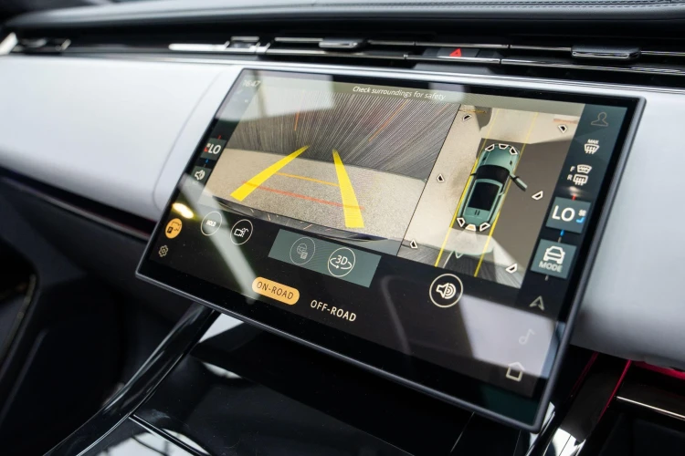 Vehicle Image 8
