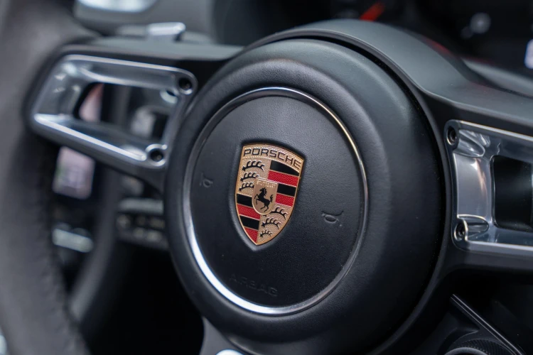 Vehicle Image 35