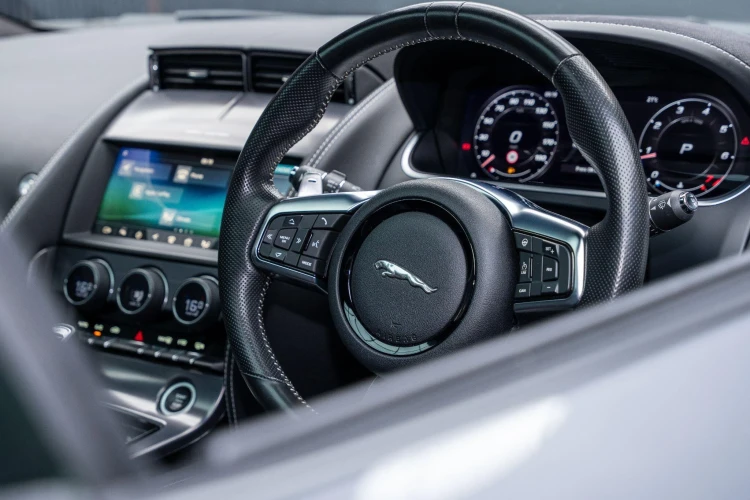 Vehicle Image 40