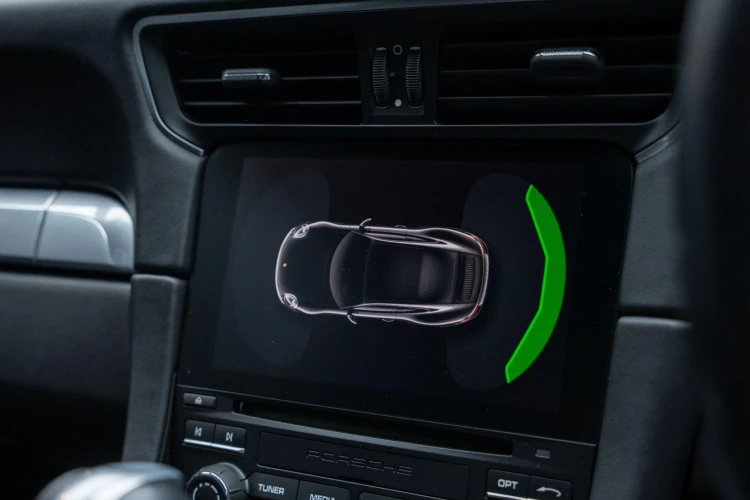 Vehicle Image 8