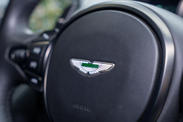 Vehicle Image 30