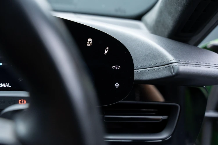 Vehicle Image 36