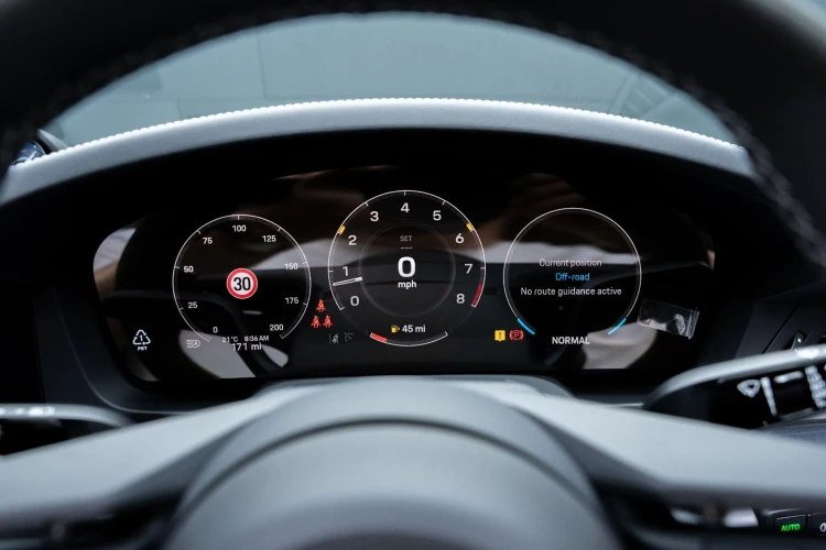 Vehicle Image 30