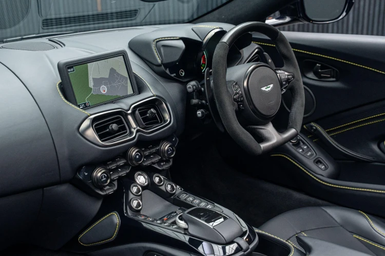Vehicle Image 36