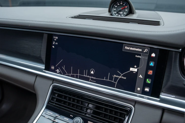 Vehicle Image 10