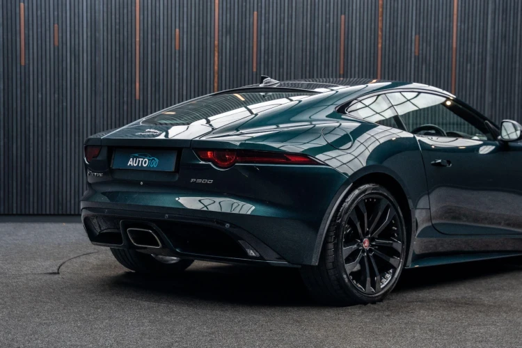 Vehicle Image 21