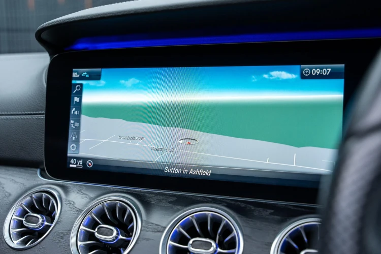 Vehicle Image 10