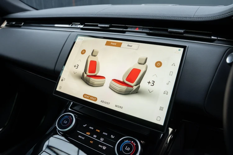 Vehicle Image 12