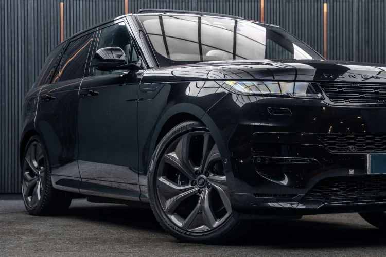Vehicle Image 7