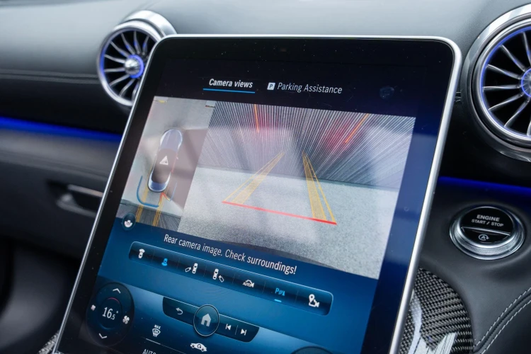 Vehicle Image 8