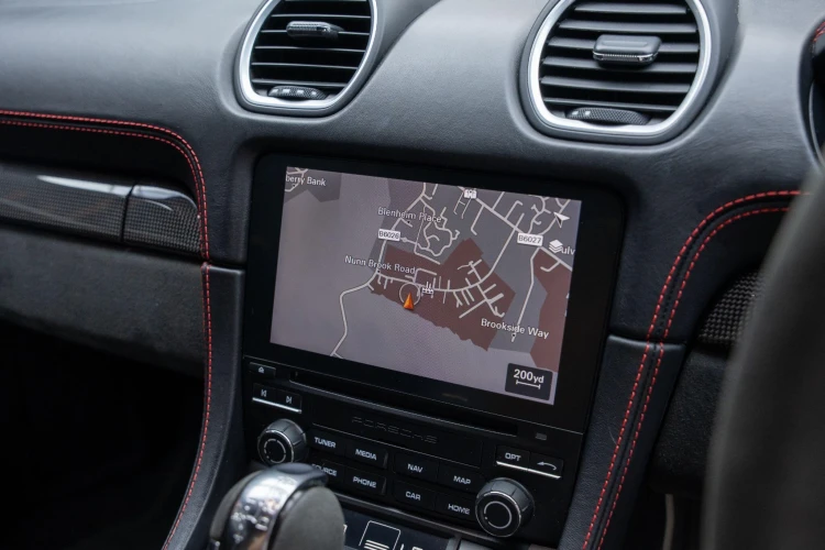 Vehicle Image 10