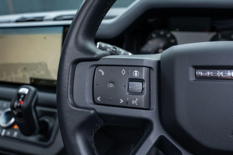 Vehicle Image 22