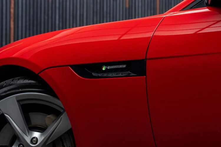 Vehicle Image 37