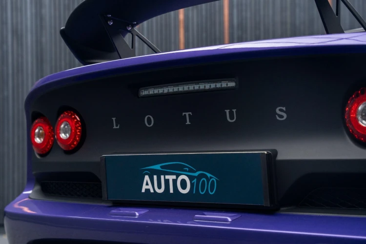 Vehicle Image 25