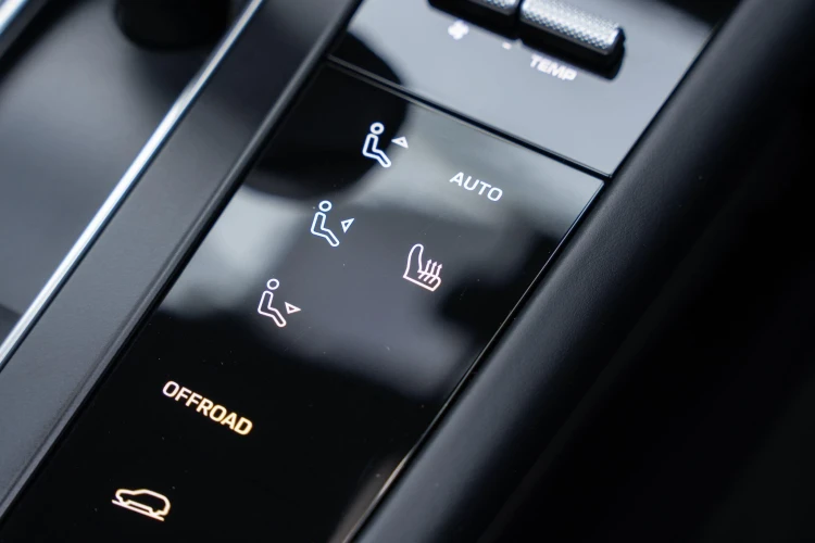 Vehicle Image 30