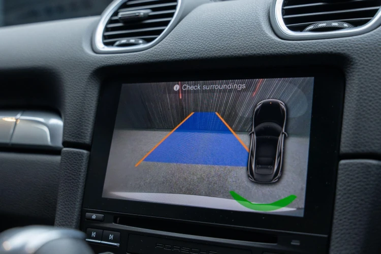 Vehicle Image 6