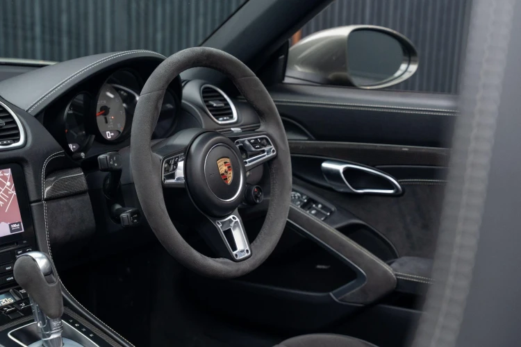 Vehicle Image 39