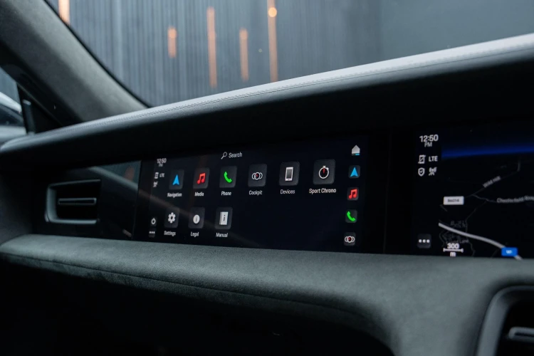 Vehicle Image 35