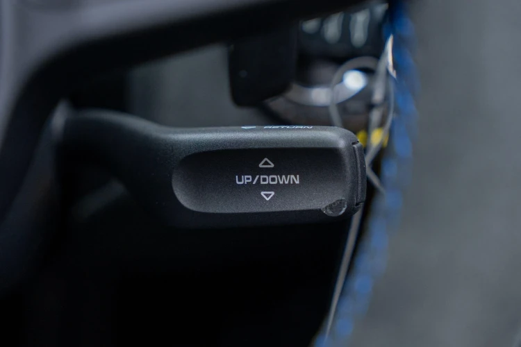 Vehicle Image 36