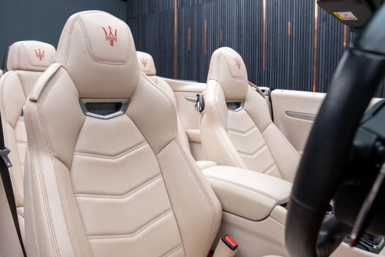 Maserati GranCabrio Listing Image