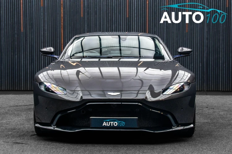Vehicle Image 9