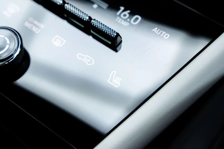 Vehicle Image 30