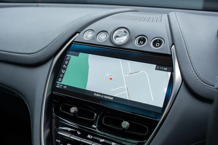 Vehicle Image 8