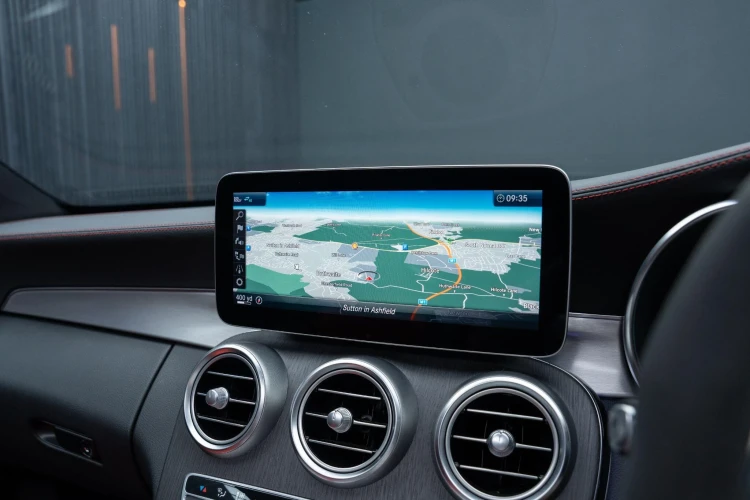 Vehicle Image 10