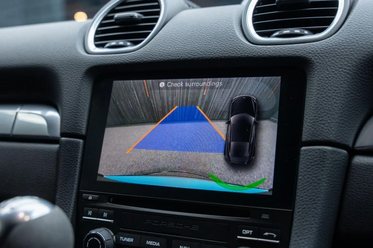 Vehicle Image 10