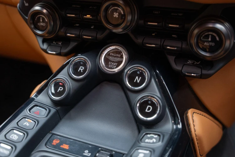 Vehicle Image 20