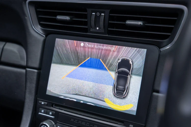 Vehicle Image 10