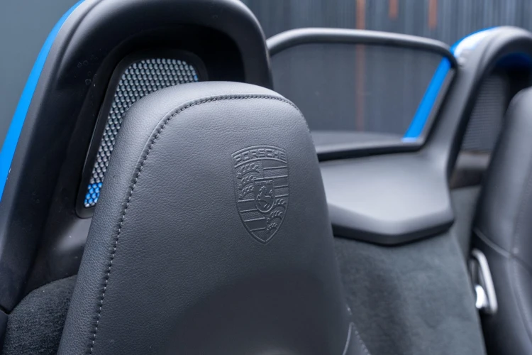 Vehicle Image 36