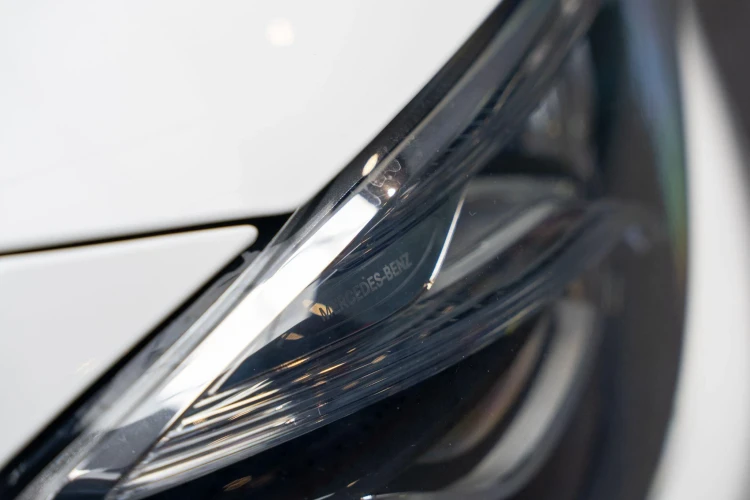 Vehicle Image 33